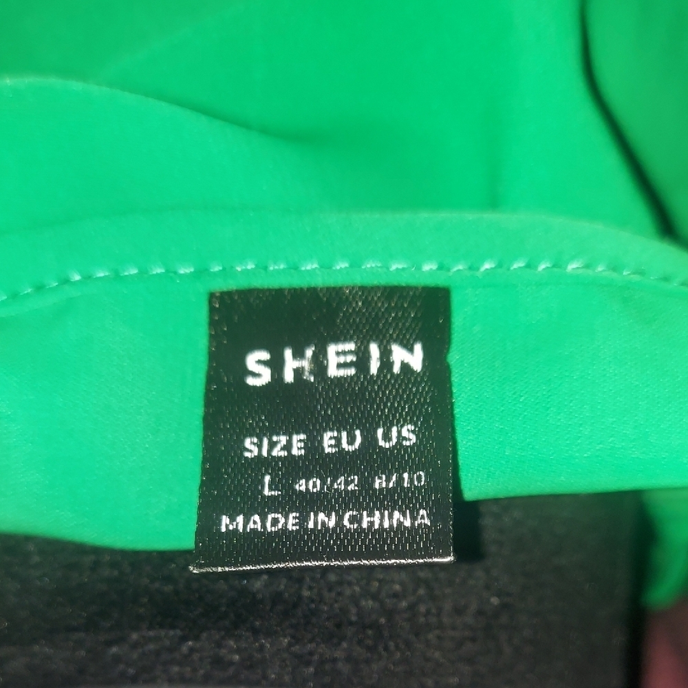 SHIEN. .hic, feminine, bold, elegant, timeless. - Picture 8 of 10